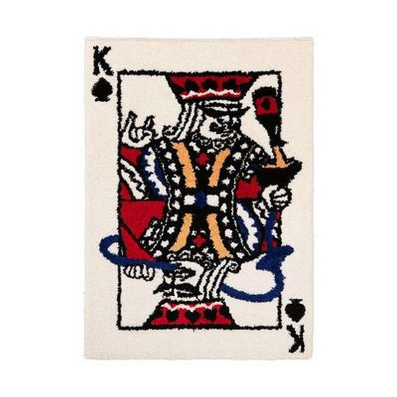king-queen-hearts-rug-hanging-wall